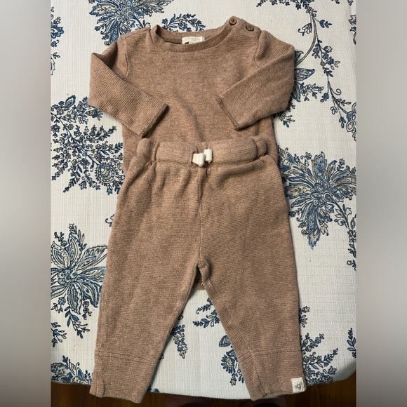 Burt's Bees Baby Other - Burt’s Bees Baby Waffle Knit Outfit 0-3 Month